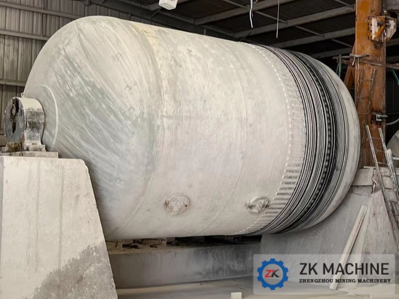 Iran Zircon Sand Grinding Ball Mills.jpg